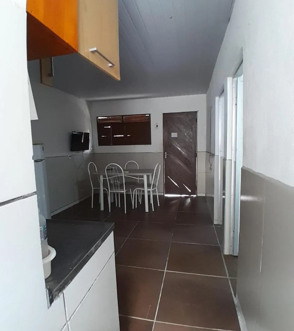 Casa De Dois Quartos Com Cozinha Perto Do Aeroporto Aluizio Alves Natal